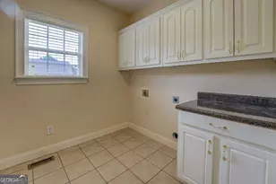 212 Willow Ridge Ln, Jackson, GA 30233 - Photo 31