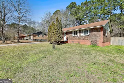 46 Royce Drive, Jonesboro, GA 30238 - Photo 3