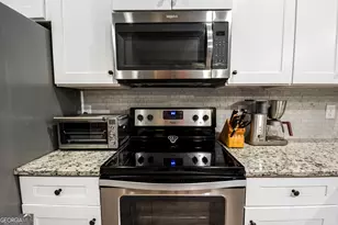 176 Towns Walk Dr, Athens, GA 30606 - Photo 9