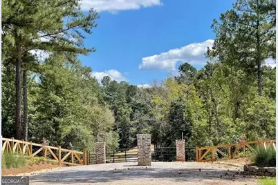 690 Harmony Gates Drive, Commerce, GA 30530 - Photo 3