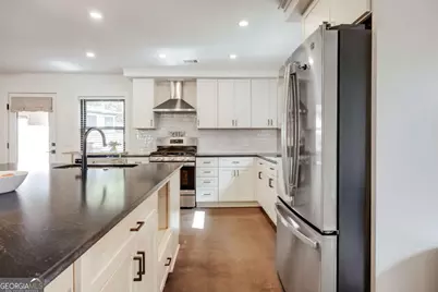 450 Westview Drive, Athens, GA 30606 - Photo 9