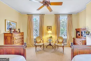 211 E Charlton St, Savannah, GA 31401 - Photo 33