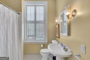 211 E Charlton St, Savannah, GA 31401 - Photo 35