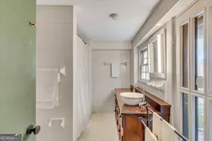 211 E Charlton St, Savannah, GA 31401 - Photo 47