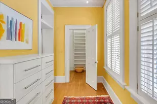 211 E Charlton St, Savannah, GA 31401 - Photo 25