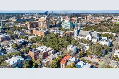 211 E Charlton Street, Savannah, GA 31401 - Photo 63