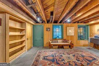 211 E Charlton Street, Savannah, GA 31401 - Photo 41