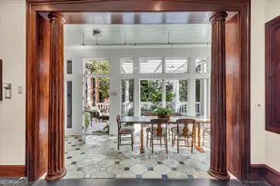 211 E Charlton St, Savannah, GA 31401 - Photo 19