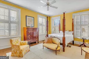 211 E Charlton St, Savannah, GA 31401 - Photo 25