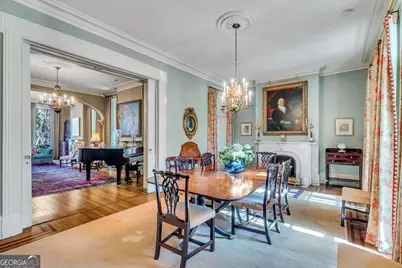 211 E Charlton Street, Savannah, GA 31401 - Photo 13