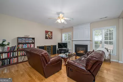 129 Regent Place, Woodstock, GA 30188 - Photo 17