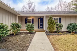 15 Glen Cannon Trail, Newnan, GA 30265 - Photo 3