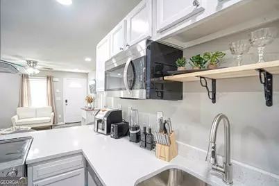 1827 Dunlap Avenue, East Point, GA 30344 - Photo 9