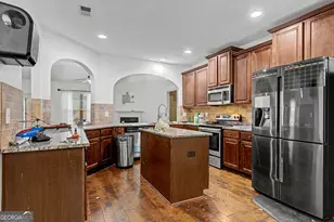 10020 Cormac St, Jonesboro, GA 30238 - Photo 9