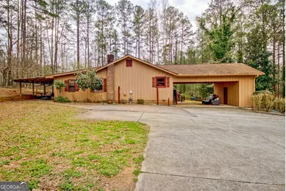 354 Woodcrest Drive, Sharpsburg, GA 30277 - Photo 5