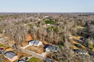 567 M L King Jr Dr, Jefferson, GA 30549 - Photo 29