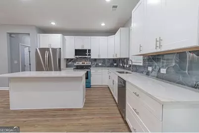 567 M L King Jr Drive, Jefferson, GA 30549 - Photo 9