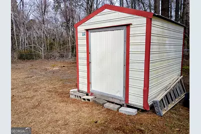 624 Thompson Road, Swainsboro, GA 30401 - Photo 15