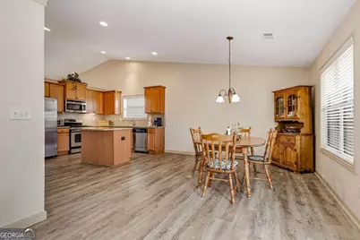 5570 Glenn Ivey Drive, Cumming, GA 30028 - Photo 11