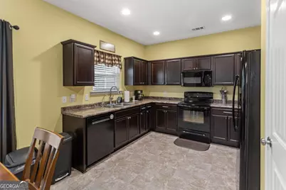 106 Bridgewood Drive, Springfield, GA 31329 - Photo 7