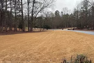 351 Antrim Glen Rd, Hoschton, GA 30548 - Photo 9