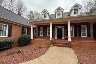 351 Antrim Glen Rd, Hoschton, GA 30548 - Photo 3