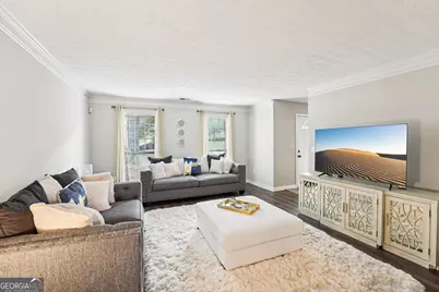 12203 Crestwood Court, Fayetteville, GA 30215 - Photo 3