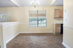 872 Asbury Trail, Lithonia, GA 30058 - Photo 7