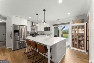 3635 Admiral Dr, Atlanta, GA 30341 - Photo 5