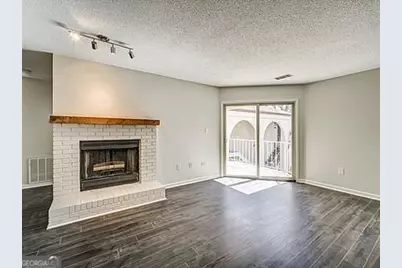 605 Candler Street #A6, Gainesville, GA 30501 - Photo 3