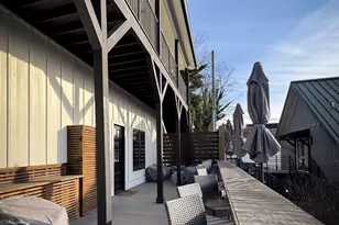 118 Oak Crescent Cir, Clayton, GA 30525 - Photo 19