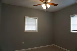 504 Pinecrest Dr, Riverdale, GA 30274 - Photo 13