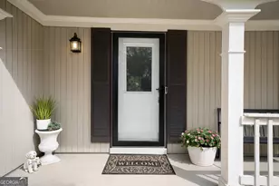 8408 Willows Way, Riverdale, GA 30274 - Photo 5