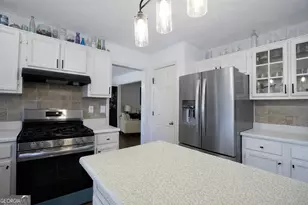 8408 Willows Way, Riverdale, GA 30274 - Photo 19