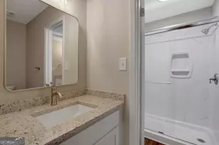 105 Belle Dr, Fayetteville, GA 30214 - Photo 13