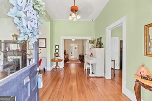 215 Johnson St, Hogansville, GA 30230 - Photo 5