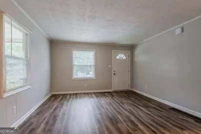 3633 Bunker Hill Drive SW, Atlanta, GA 30331 - Photo 15