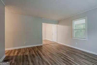 3633 Bunker Hill Drive SW, Atlanta, GA 30331 - Photo 13