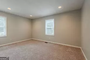 3633 Bunker Hill Dr SW, Atlanta, GA 30331 - Photo 19