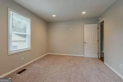 3633 Bunker Hill Drive SW, Atlanta, GA 30331 - Photo 21