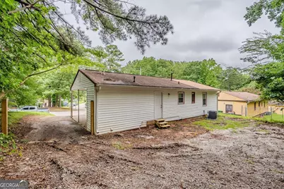 3633 Bunker Hill Drive SW, Atlanta, GA 30331 - Photo 25