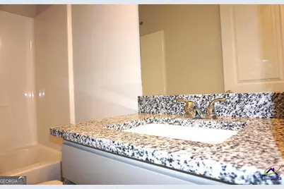 121 Bluecoat Trail, Byron, GA 31008 - Photo 11