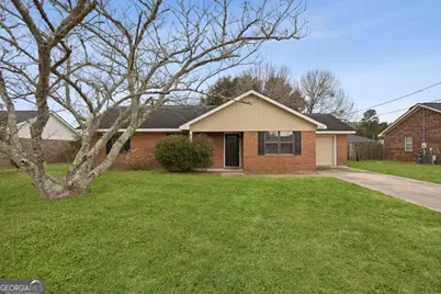 913 Churchfield Drive, Hinesville, GA 31313 - Photo 1