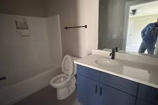 9 E Magnolia Dr, Newnan, GA 30263 - Photo 3