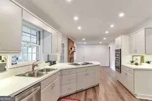 759 Glen Circle, Lawrenceville, GA 30044 - Photo 13