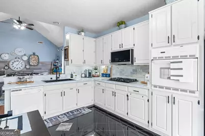 130 Emily Park, Fayetteville, GA 30215 - Photo 11