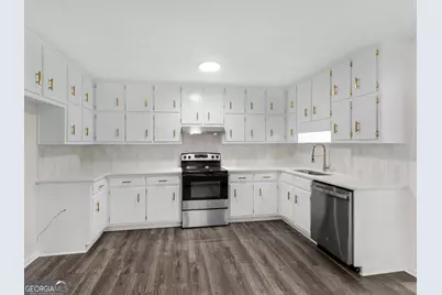 239 Farmbrook Parkway, Stockbridge, GA 30281 - Photo 5
