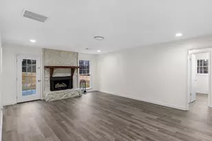 239 Farmbrook Pkwy, Stockbridge, GA 30281 - Photo 3