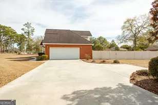 4150 Central Ave, Waycross, GA 31503 - Photo 5