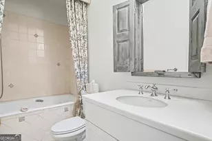 3657 Peachtree Rd NE, Atlanta, GA 30305 - Photo 49